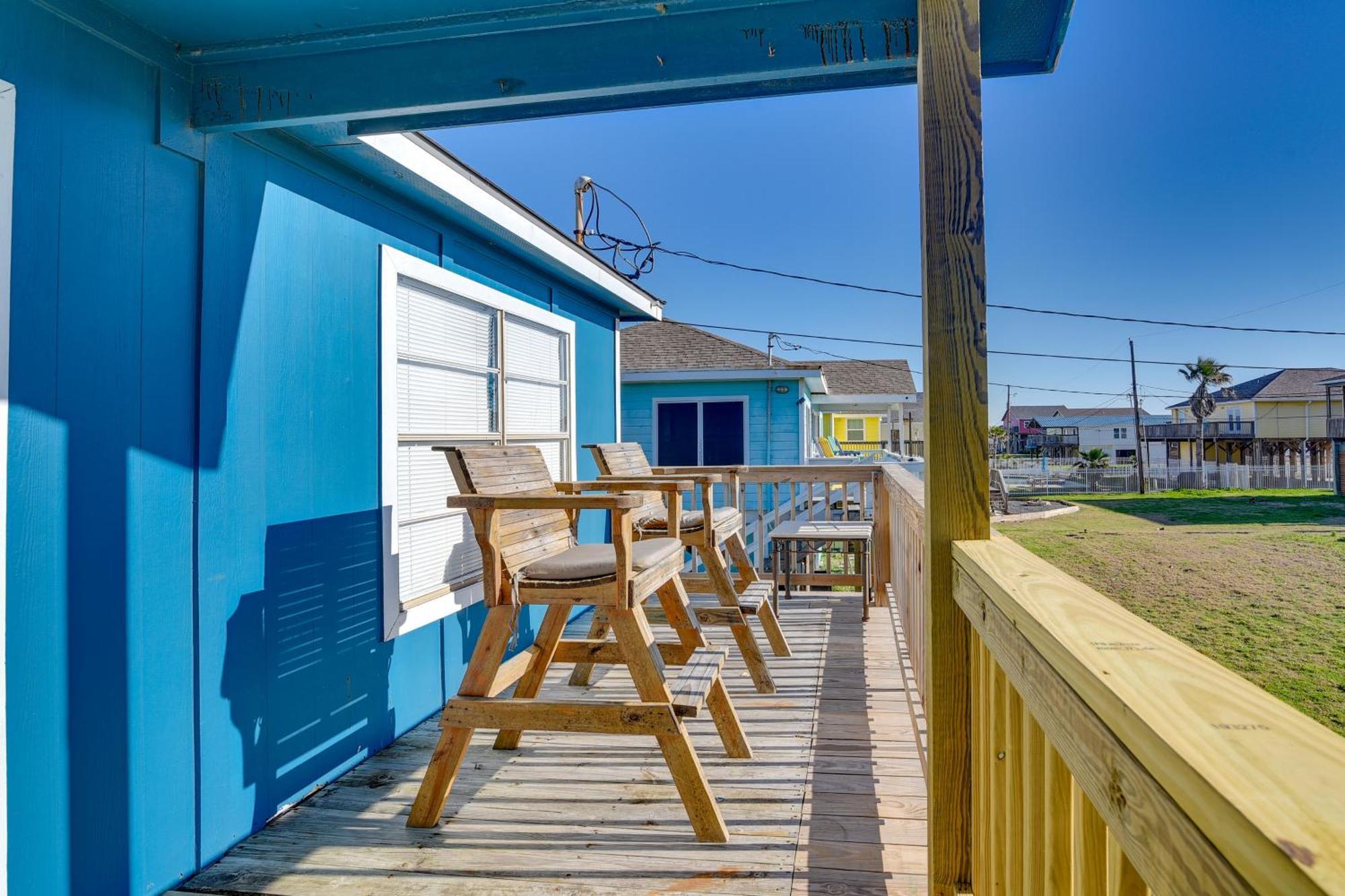 Second-Row Surfside Beach House Newly Renovated! Eksteriør bilde