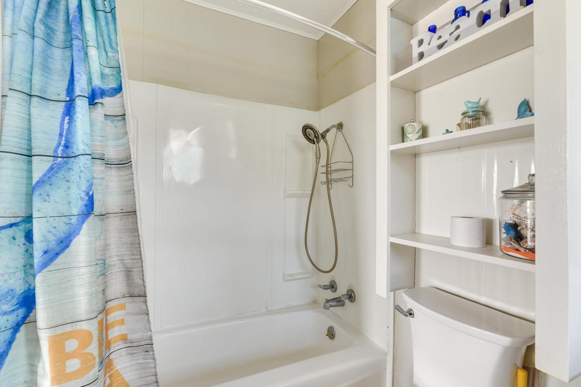 Second-Row Surfside Beach House Newly Renovated! Eksteriør bilde